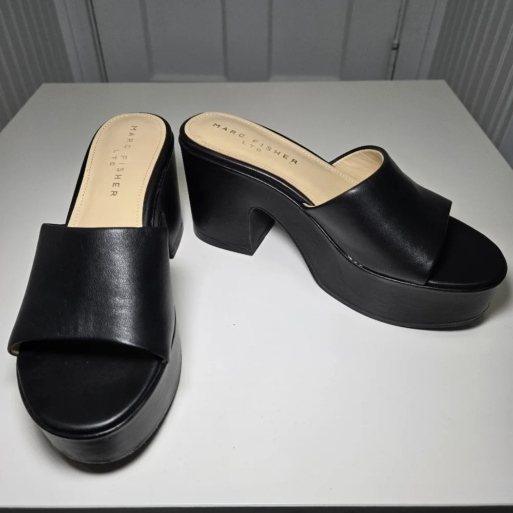 Marc Fisher Women's Forina Platform Sandals Size‎ 7 Chunky Y2K Grunge Whimsigoth